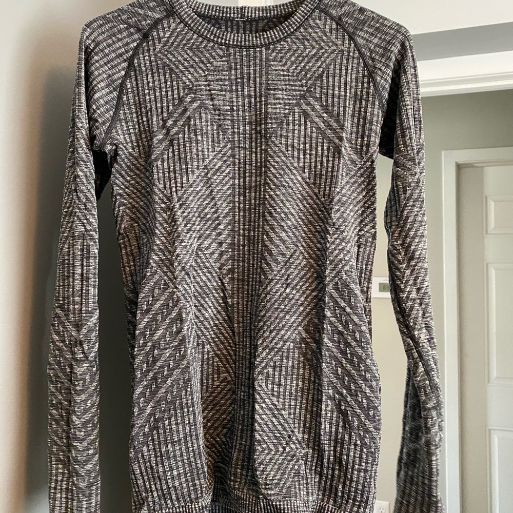 Lululemon long sleeve